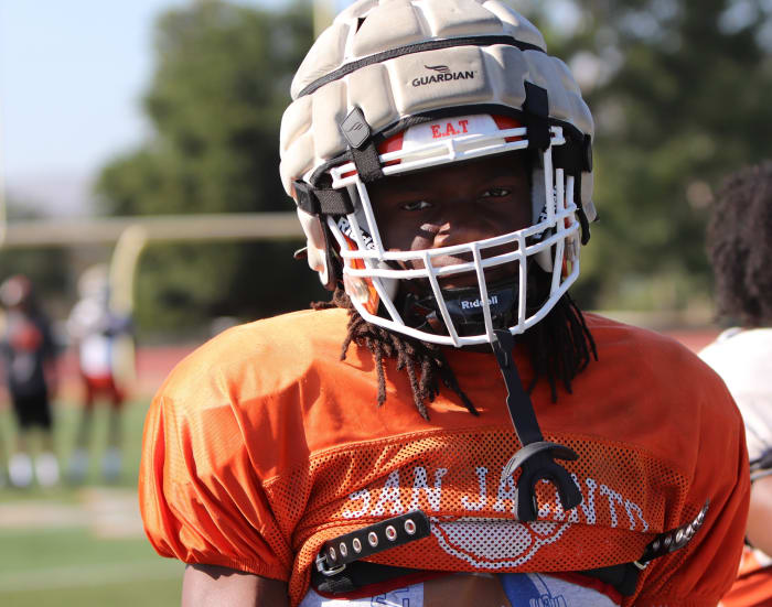 San Jacinto WR Dillon Gresham, Oregon commit by John Murphy 9-27-23091920237 (1)